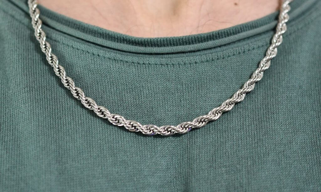 Rope Chain Necklace | MANIQUE